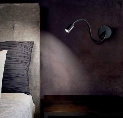 Illuminazione camera da letto: cosa mettere sui comodini e come illuminare  il letto - BLOG ARREDAMENTO